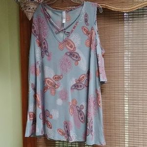 Criss cross open shoulder shirt